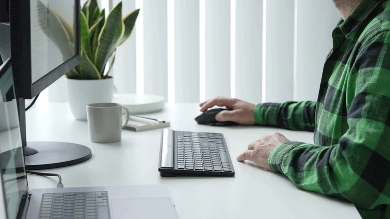 Nachhaltige Energiegewinnung EcoSmart™ Tastatur (Nordic)