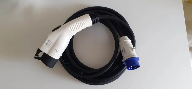 Scame 3A Ladekabel Adapter - Typ1