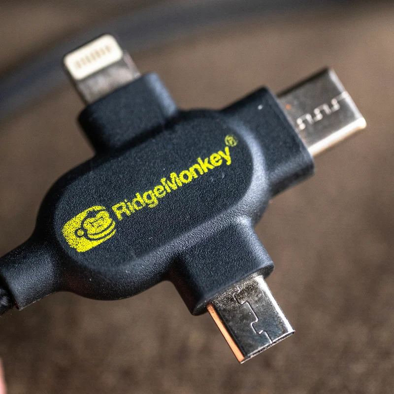 Vault USB-A auf Multi-Out-Kabel 1 m/2 m