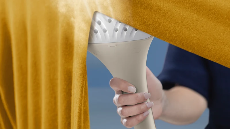 Philips 1000 Series Garment Steamer Beige