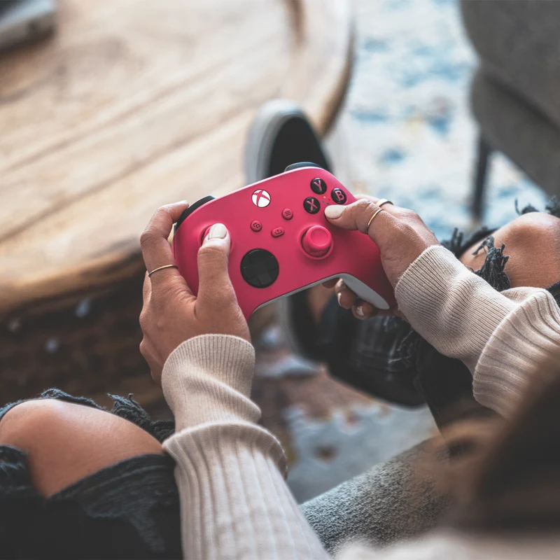 Xbox Wireless Controller (Deep Pink)