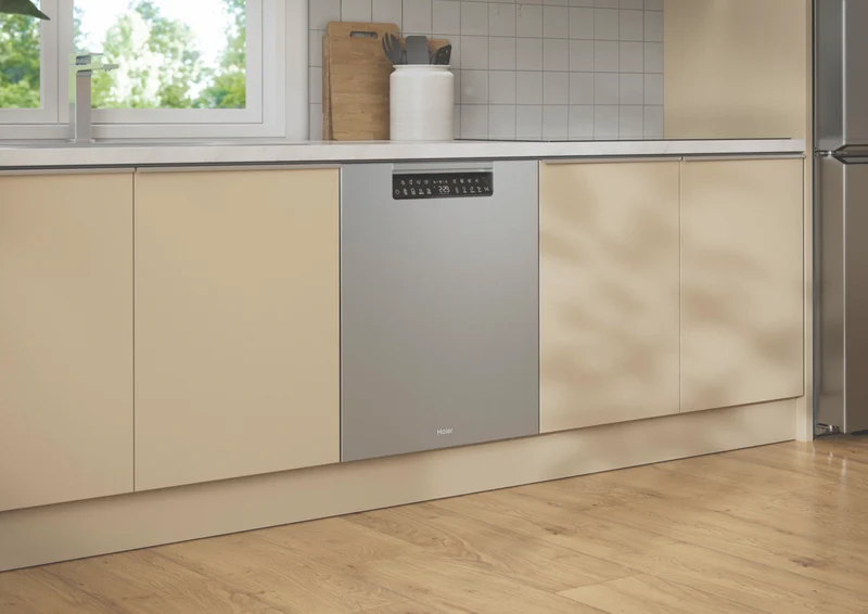 Haier 600 Series Built Under Dishwasher, Steam, Stainless Steel