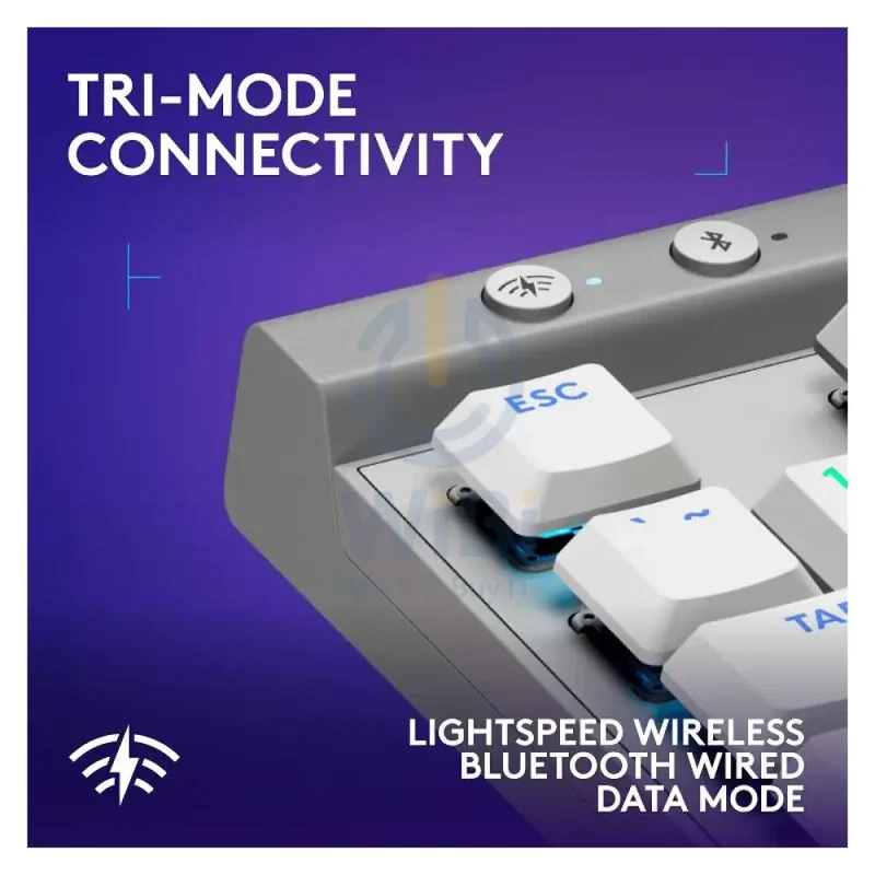 عرض حزمة يتضمن كيبورد ألعاب ميكانيكي لاسلكي لوجيتك G515 لايت سبيد TKL + سماعة رأس ألعاب سلكية أركتيس نوفا 1 متعددة الأنظمة من ستيل سيريز + ماوس ألعاب لوجيتك G203 لايت سينك + لوحة ماوس ألعاب هايبر إكس بالس فاير - متوسطة