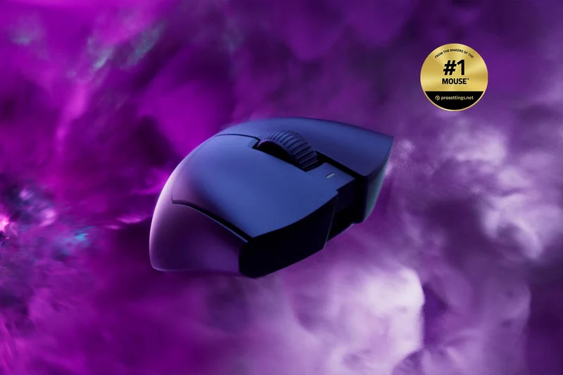 Razer DeathAdder V3 Pro Ultra-Lightweight Wireless/Wired Ergonomic Esports Mouse - Black