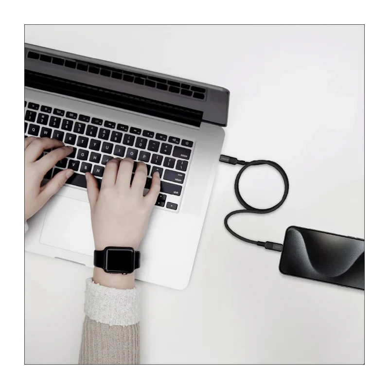 كابل مومكس ماج لينك مغناطيسي - USB-C / ‏100 واط / متران / أسود