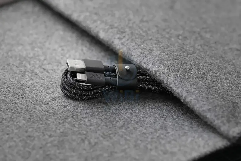 Native Union Belt Cable - USB A to Lightning 1.2M - Cosmos Black