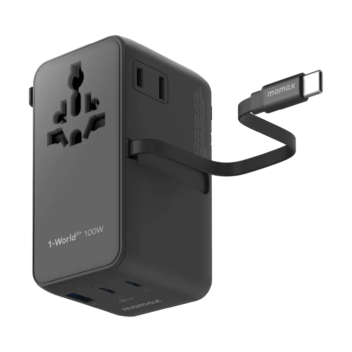 شاحن سفر عالمي صغير موماكس GaN بأربعة منافذ مع كابل مدمج ومخرجي AC - 100 واط / USB-A / USB-C / أسود