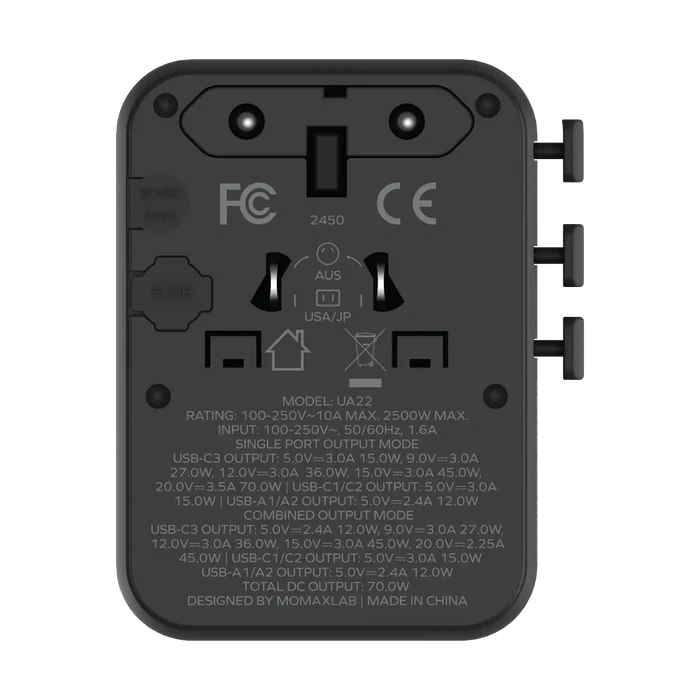 شاحن سفر عالمي صغير موماكس GaN بخمسة منافذ مع مخرجي AC - 70 واط / USB-A / USB-C / أسود