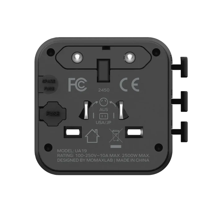 MOMAX Universal Travel Charger with Dual AC - USB-A / USB-C / Black