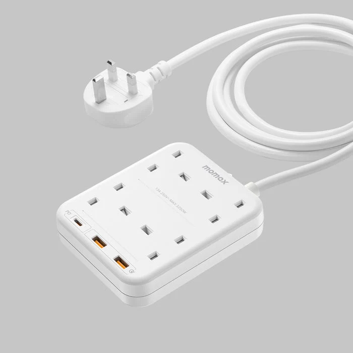 مشترك كهربائي موماكس وان بلج بأربعة مخارج - USB-A / USB-C / 2 متر / أبيض
