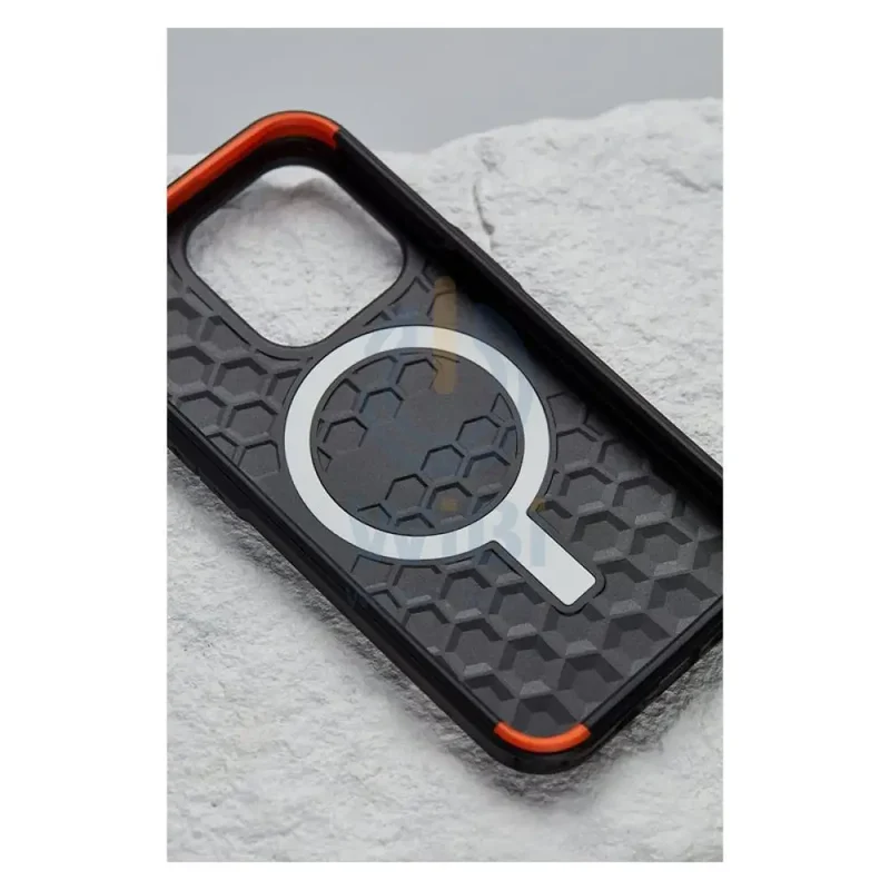 UAG MagSafe Civilian Case - iPhone 14 Pro / Black