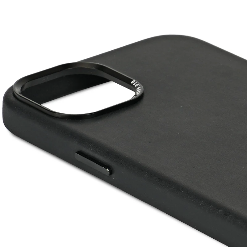 Decoded Iphone 15 Pro Leather Magsafe Case - Black