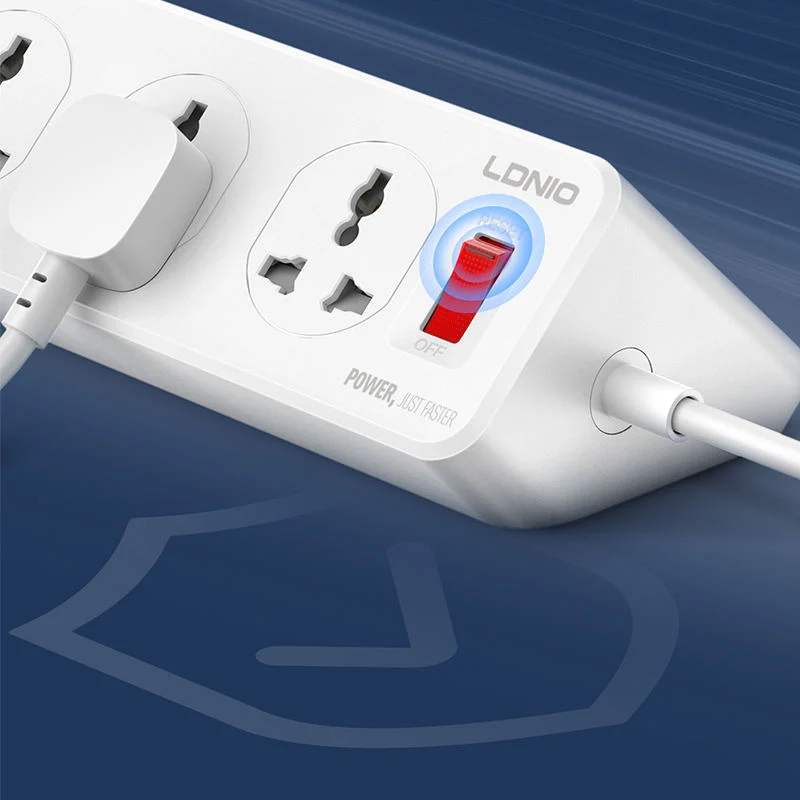 مقبس طاقة لدنيو SC10610C بعشرة مخارج، 10 اتجاهات، بقابس بريطاني، يو إس بي-C/يو إس بي-A، بطول 2 متر، باللون الأبيض