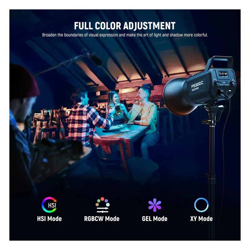 مصباح فيديو نيوور FS300C RGB، إل إي دي، قدرة 300 واط
