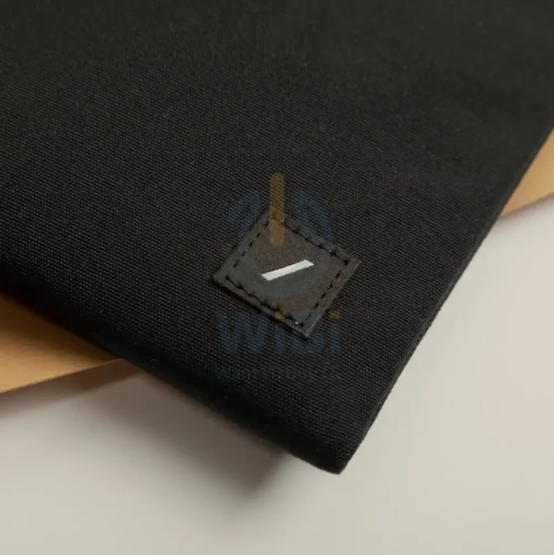Native Union MacBook Pro 16" Stow Lite Sleeve - Black