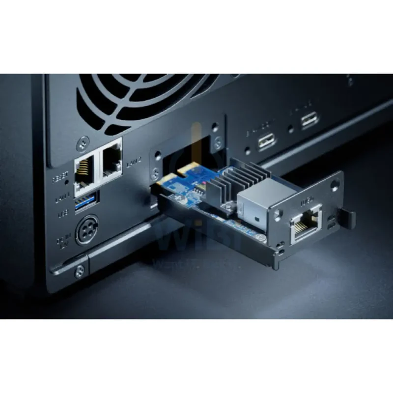 جهاز تخزين شبكي سينولوجي ديسك ستيشن DS1525+، SATA / M.2 NVMe / 5 خانات / USB / LAN / PCIe / مكتبي
