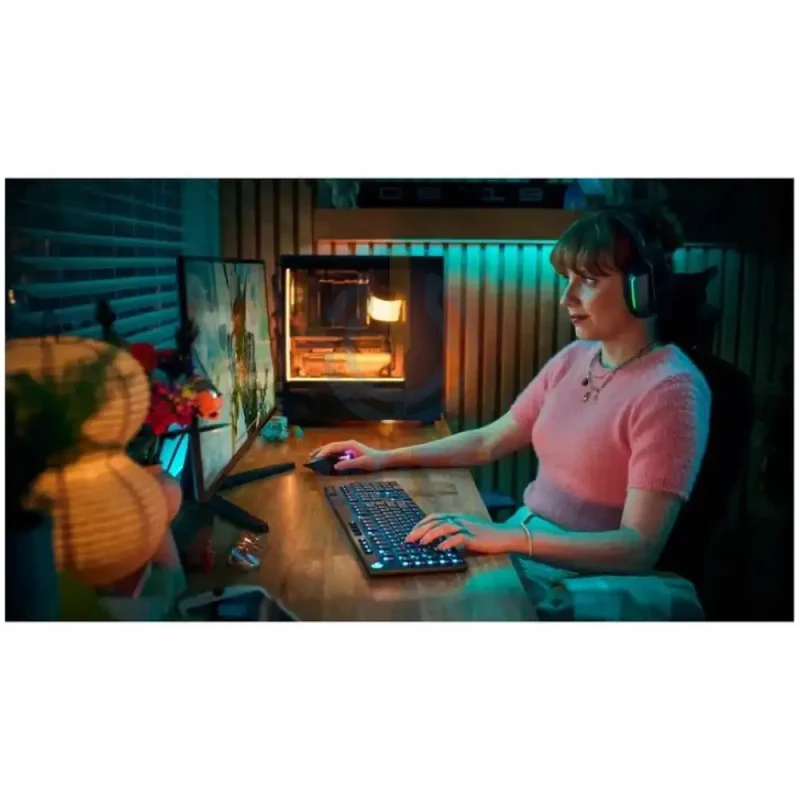 لوحة مفاتيح ألعاب ميكانيكية لوجيتك G915 X لايت سبيد، لاسلكية، RGB، لمسية، باللون الأسود