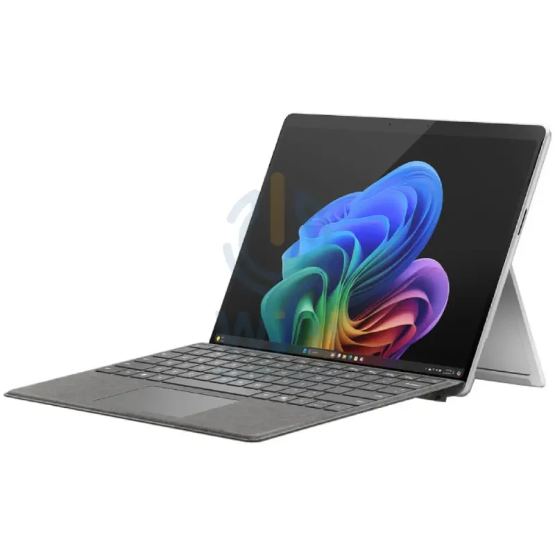 جهاز مايكروسوفت سيرفيس برو 11 Copilot+ PC، مقاس 13.0 بوصة / X بلس / ذاكرة وصول عشوائي 16 جيجابايت / محرك اقراص صلب بسعة 256 جيجابايت / ويندوز 11 برو / بلاتيني
