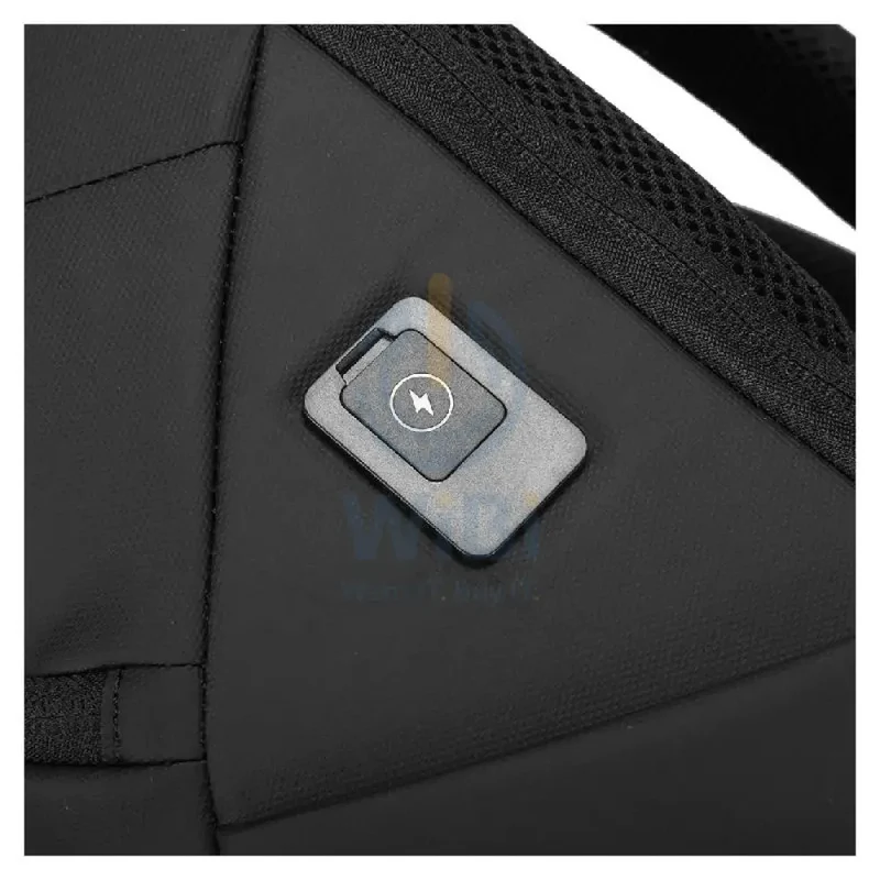 Porodo Lifestyle Water-Resistant PU Backpack - Black