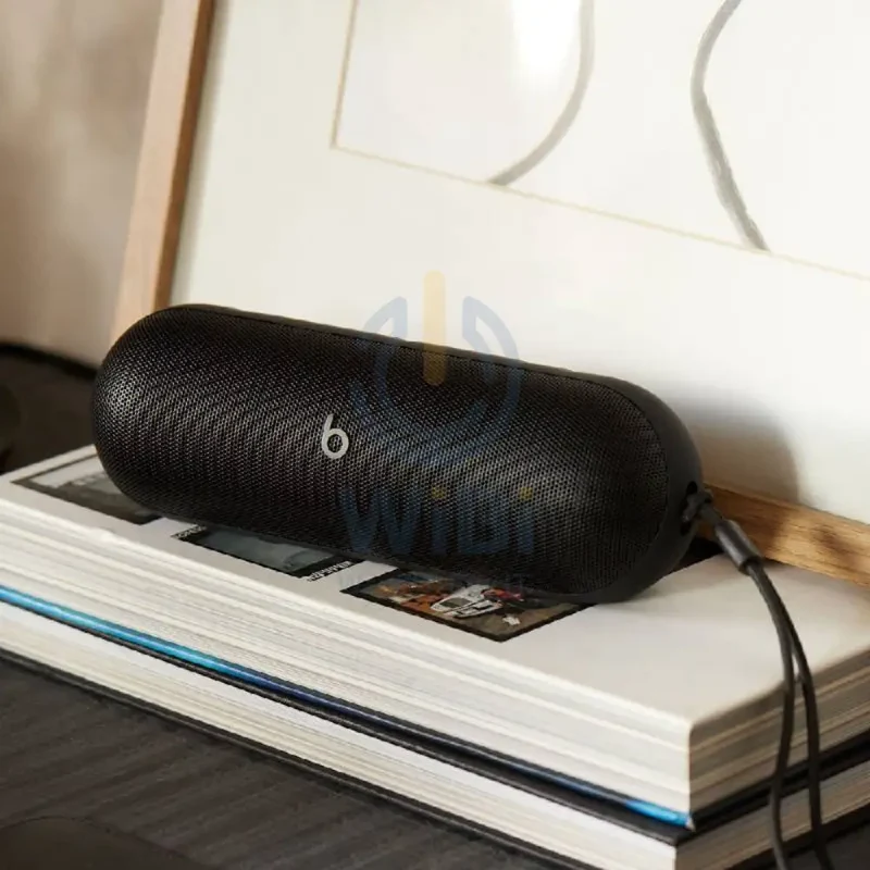 Beats Pill Wireless Bluetooth Speaker - Black