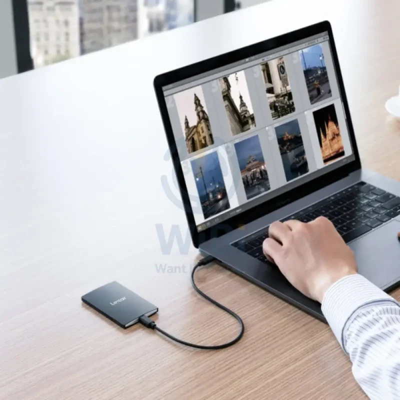 Lexar SL500 Portable SSD - 2TB / Up to 2000MB/s / USB-C 3.2 Gen2x2 / External SSD (Solid State Drive)