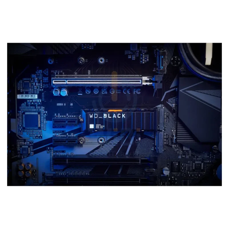 WD Black SN850X NVMe SSD with Heatsink - 1TB / M.2 2280 / Up to 7300MB/s / PCIe 4 x4 - SSD (Solid State Drive)