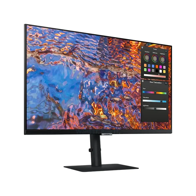شاشة سامسونج S8 فيوفينيتي مقاس 27 بوصة بدقة 4K مع يو إس بي-C، مقاس 27.0 بوصة، 4K، تردد تحديث 60 هرتز، زمن استجابة 5 مللي ثانية، HDMI 2.0/ديسبلاي بورت 1.4/يو إس بي-C/إيثرنت، باللون الأسود