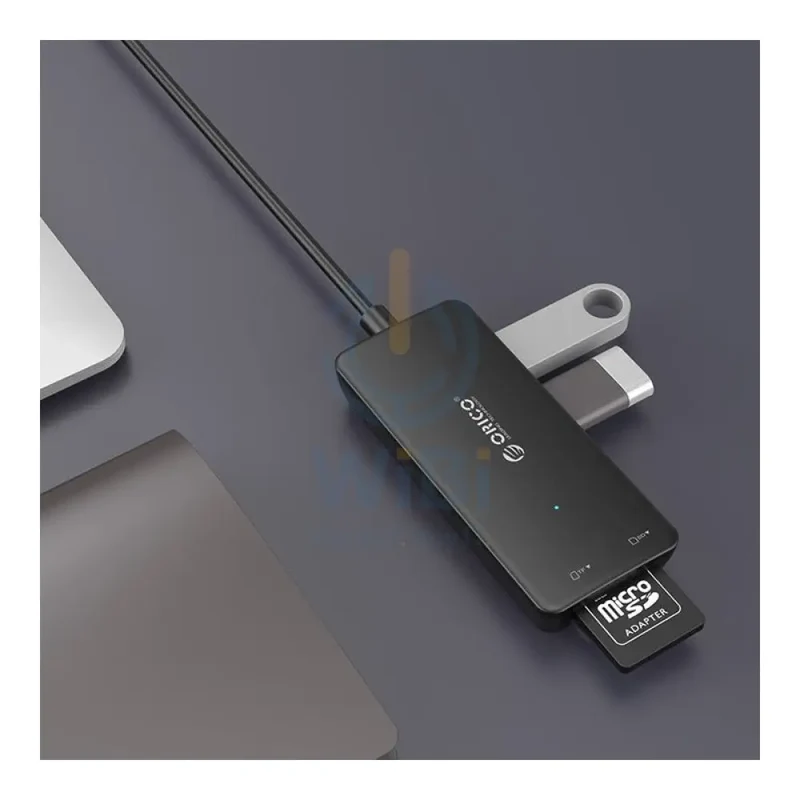 موزع USB أوريكو، USB 3.0 بثلاثة منافذ، قارئ بطاقات، باللون الأسود