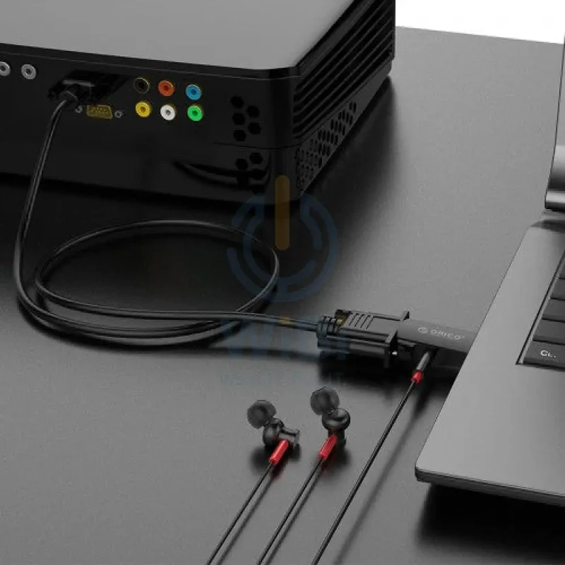 محول أوريكو من HDMI إلى VGA، باللون الأسود
