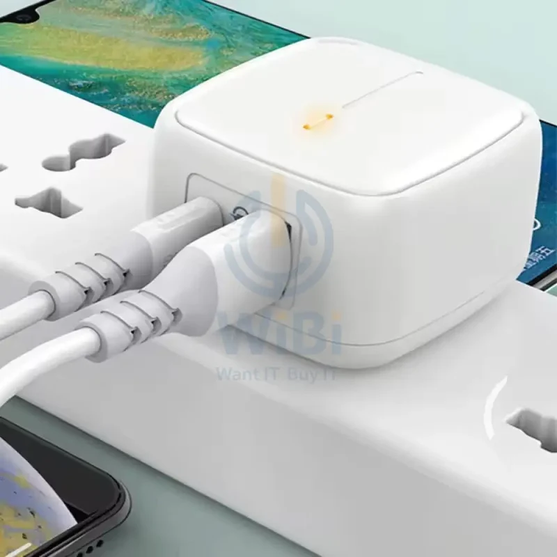 Foneng Fast Charger - UK22 / 20W / (Qc+PD) / White