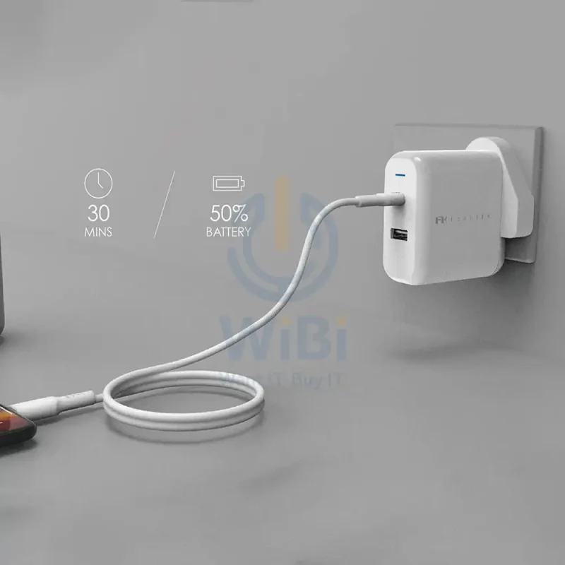 عبوة فيلتك مزدوجة للشحن السريع، شاحن Elec PD بمواصفات UK بقدرة 30 واط + كابل يو إس بي-C إلى لايتنينج بطول 180 سم / باللون الأبيض