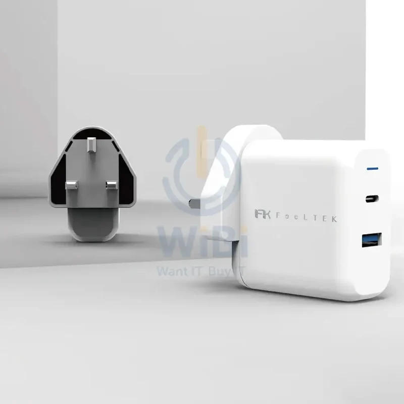 عبوة فيلتك مزدوجة للشحن السريع، شاحن Elec PD بمواصفات UK بقدرة 30 واط + كابل يو إس بي-C إلى لايتنينج بطول 180 سم / باللون الأبيض