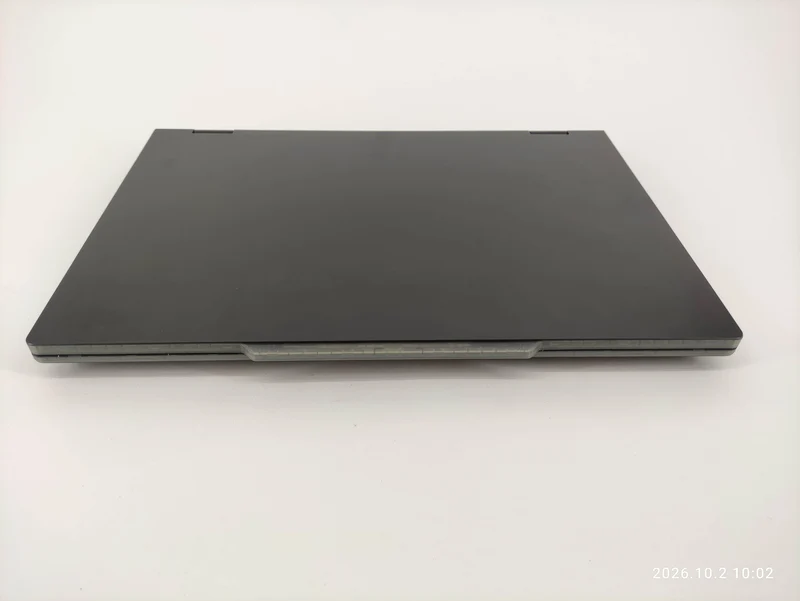 MSI Laptop Cyborg 15 B13WEKG-867DENN - Refurbished