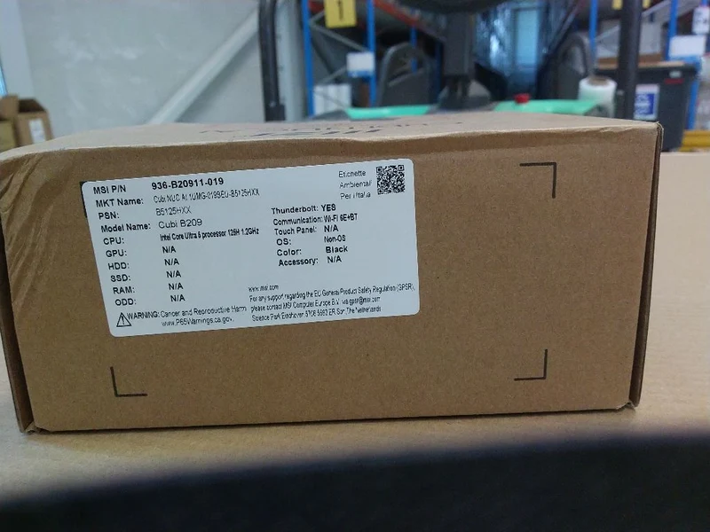 MSI Mini Barebone PC Cubi NUC AI 1UMG-019BEU-B5125HXX ****Verpackung leicht beschädigt****