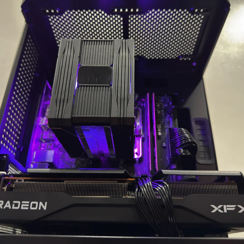 Aurora S TK-1 Black Desktop Gaming PC | AMD Ryzen 7 8700F | 16GB (2x8GB) RAM | 1TB SSD | RX 9060 XT | Steam OS