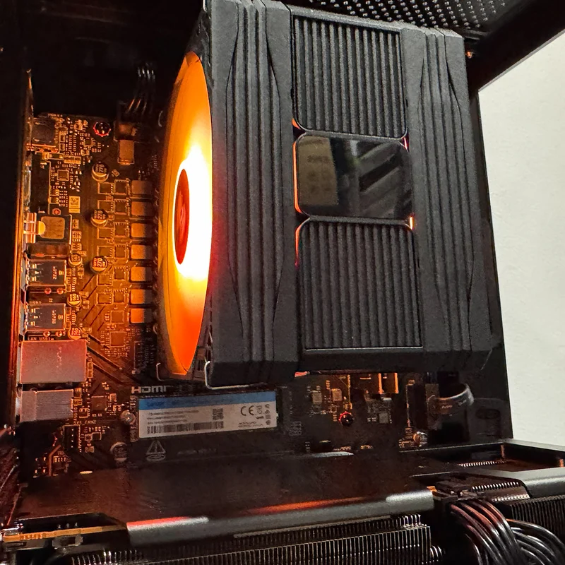 Aurora S TK-1 Black Desktop Gaming PC | AMD Ryzen 7 8700F | 16GB (2x8GB) RAM | 1TB SSD | RX 9060 XT | Steam OS