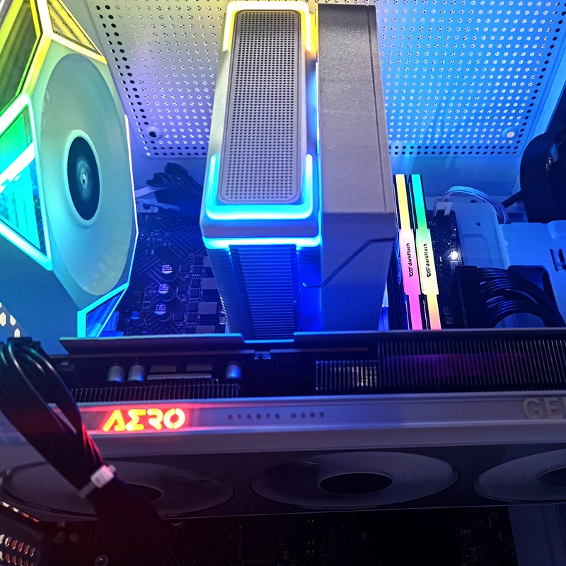 Sigma A305 White Desktop Gaming PC | AMD Ryzen 5 5600 | 16GB (2x8GB) RAM | 1TB SSD | RTX 5060 | Windows 11 Pro