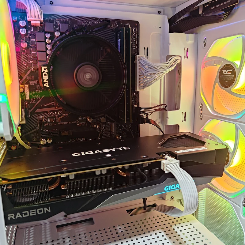 Alpha A305TG White Desktop Gaming PC | AMD Ryzen 5 5500 | 16GB (2x8GB) RAM | 512GB SSD | RX 7600 | Windows 11 Pro