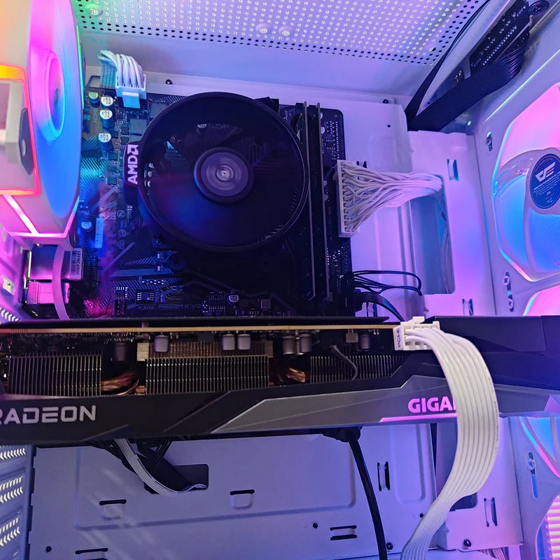 Alpha A305TG White Desktop Gaming PC | AMD Ryzen 5 5500 | 16GB (2x8GB) RAM | 512GB SSD | RX 7600 | Windows 11 Pro