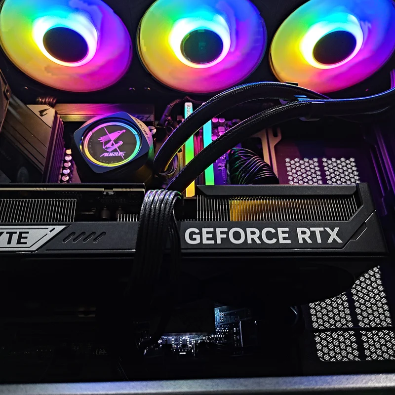 Ultra C102 Black Desktop Gaming PC | AMD Ryzen 7 9800X3D | 32GB (2x16GB) RAM | 2TB SSD | RTX 5070 Ti | Windows 11 Pro