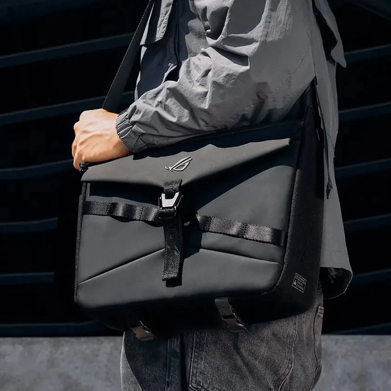 ASUS ROG Archer Messenger 14 BC2400 Bag (Black)