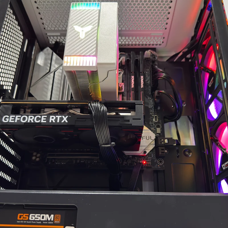 Sigma Pollux White Desktop Gaming PC | AMD Ryzen 5 7500F | 16GB (2x8GB) RAM | 1TB SSD | RTX 5060 | Windows 11 Pro