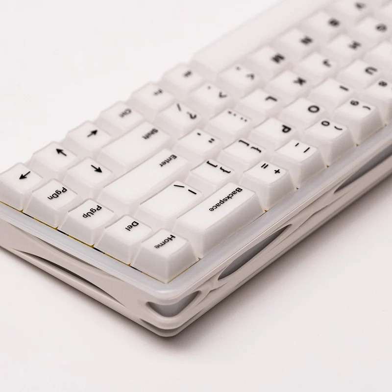 MonsGeek Verve 68 HE Wired RGB Magnetic Keyboard (Misty White) (Akko Flash Magnetic Switch) (101-VEVEB-000)