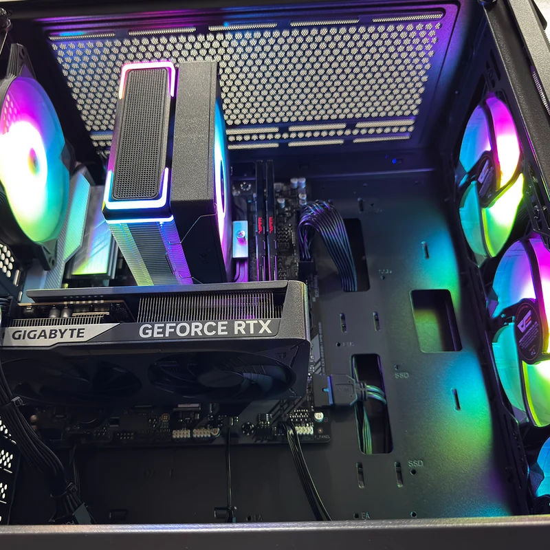Sigma DK352 Black Desktop Gaming PC | AMD Ryzen 5 7500F | 16GB (2x8GB) RAM | 1TB SSD | RTX 5060 | Windows 11 Pro