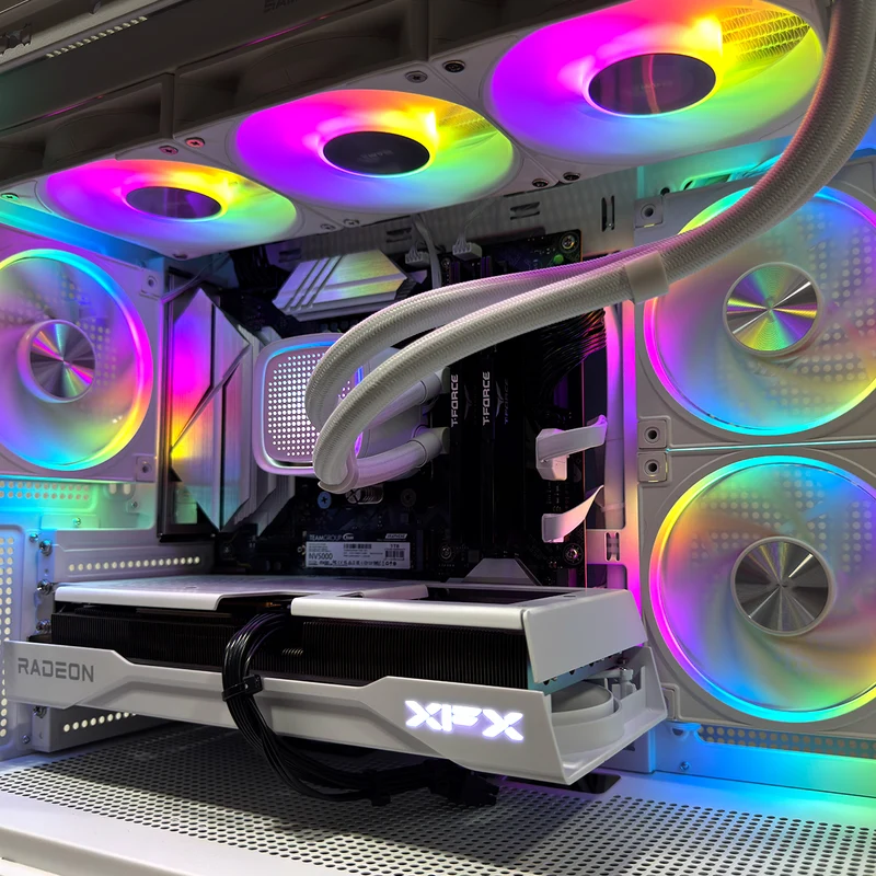 Aurora CG380F White Gaming PC Desktop Gaming PC | AMD Ryzen 7 8700F | 16GB (2x8GB) RAM | 1TB SSD | RX 9060 XT | Windows 11 Pro