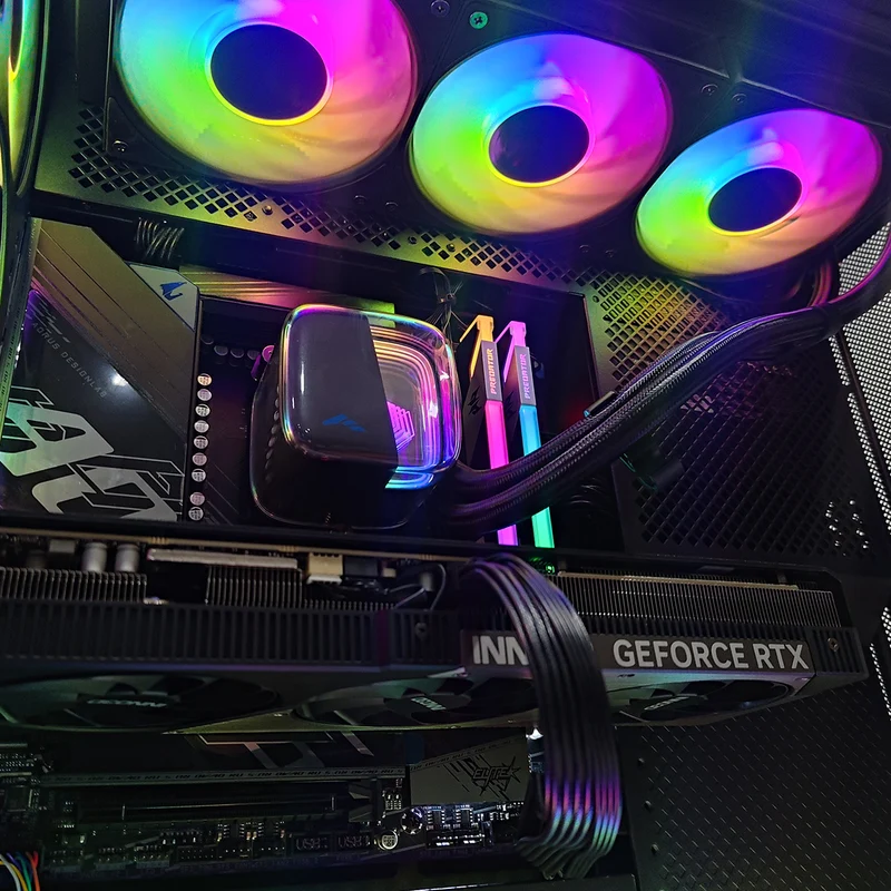 Ultra HS01 Pro Black Desktop Gaming PC | AMD Ryzen 7 9800X3D | 32GB (2x16GB) RAM | 2TB SSD | RTX 5070 Ti | Windows 11 Pro