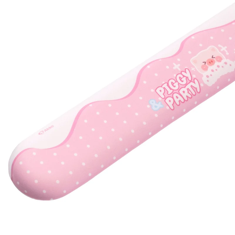 Akko Piggy Party Wrist Rest