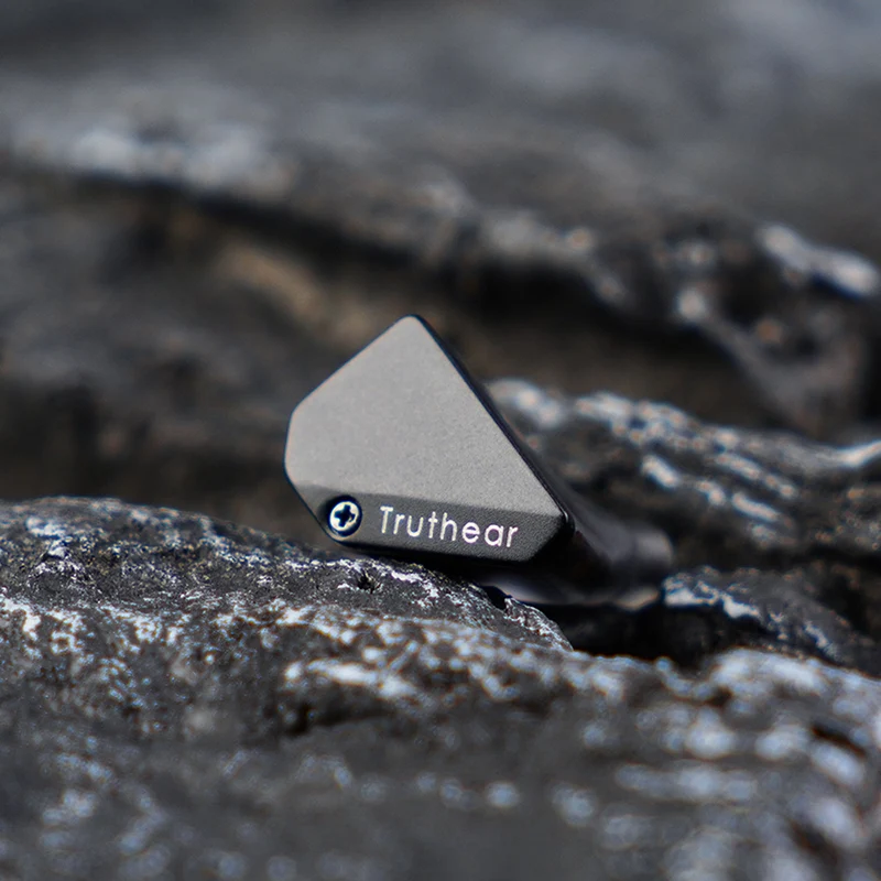 Truthear Hexa 1DD + 3BA Hybrid Drivers In-Ear Monitor with Detachable Cable