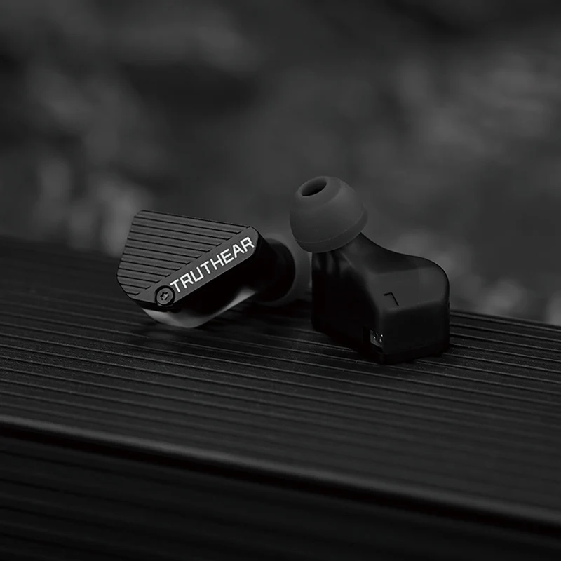 Truthear Pure 1DD + 3BA Hybrid In-Ear Monitor with Detachable Cable (Black)