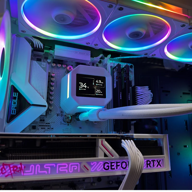 Sophos TD500 RYU version White Desktop Gaming PC | AMD Ryzen 7 9700X | 32GB (2x16GB) RAM | 1TB SSD | RTX 5060 TI | Windows 11 Pro